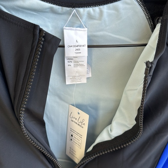 Black and Blue Long Sleeve Swimsuit - Picture 6 of 10